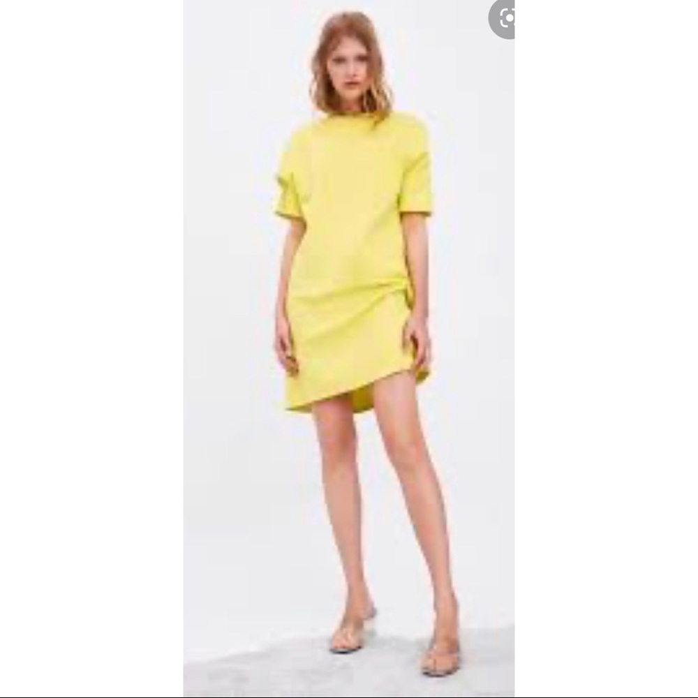 NWT! Zara Basic Dress - Size Small